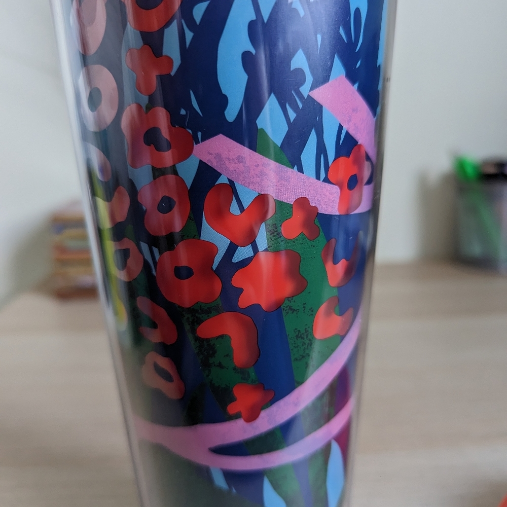 Starbucks cup - Picture 2 of 9